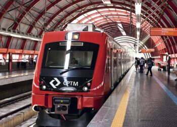 Transporte público grátis para idosos volta a valer em São Paulo