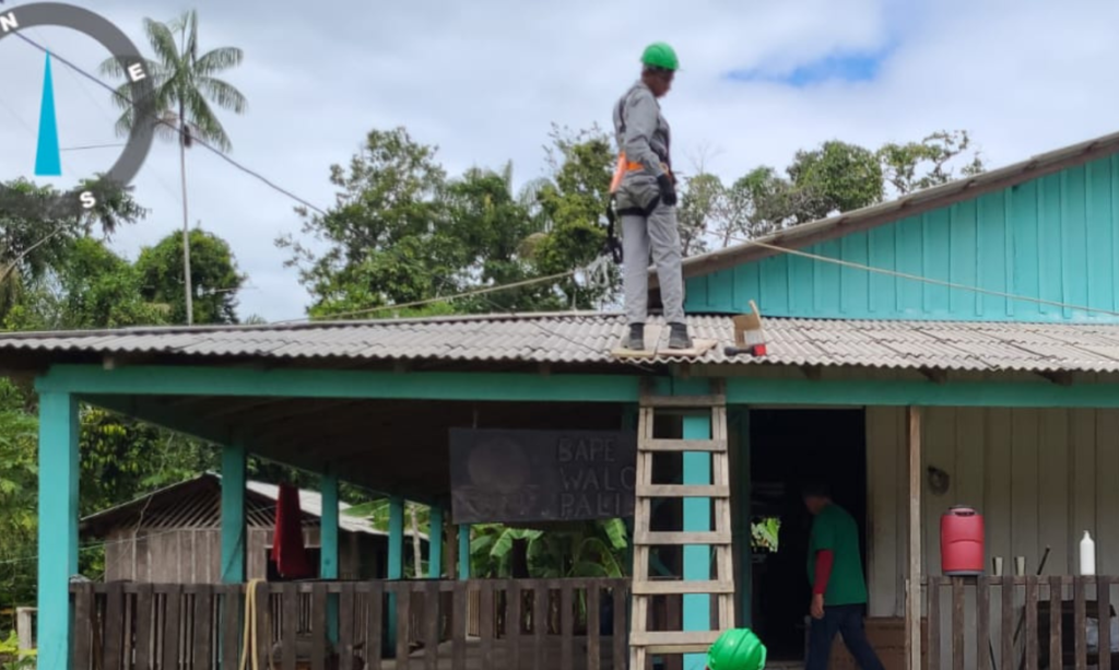 MME instala placas solares em comunidades yanomami em Roraima