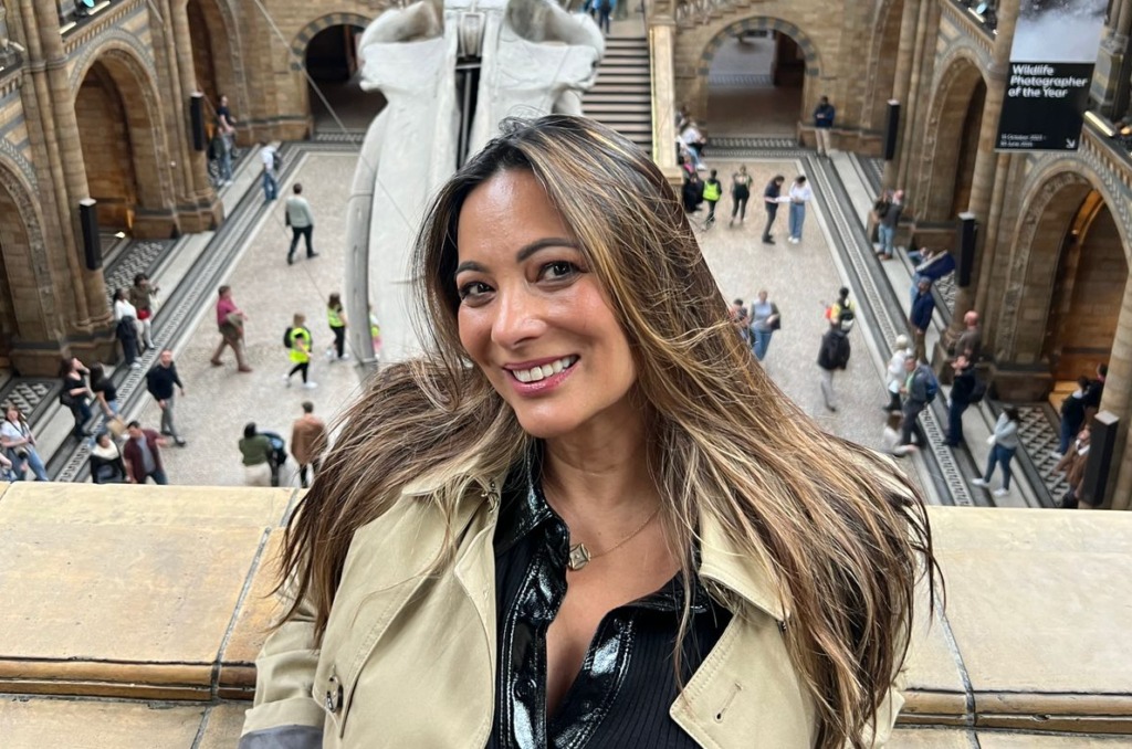 Márcia Romão traz dicas de Londres e Rio de Janeiro em novo episódio de “Passaporte Carimbado”, na Claro TV