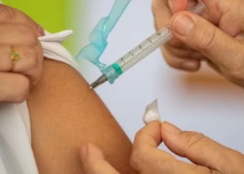 Anvisa renova dispensa de registro para vacinas contra Monkeypox por 180 dias