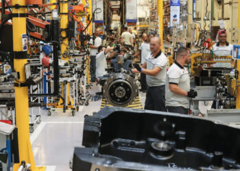 CNI: pessimismo aumentou em 15 setores da indústria e entre todos os portes de empresa