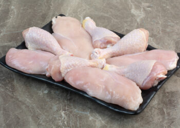 Gripe aviária: produtores de carne de frango em estado de alerta, aponta Cepea