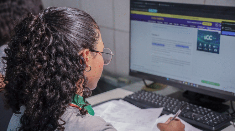 Mais de 2 mil escolas públicas serão conectadas à internet com alta velocidade no Brasil