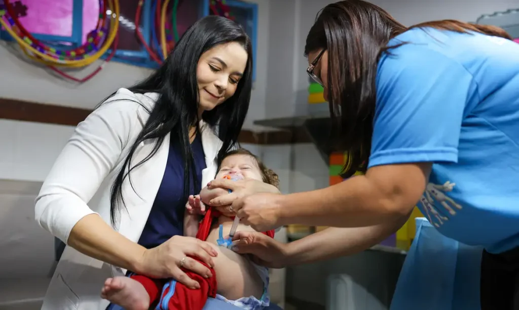 InfoGripe: casos de SRAG em crianças aumentam em alguns estados