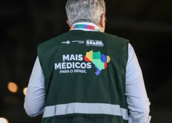 Mais Médicos: 987 municípios recebem reforço de novos profissionais