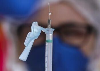 InfoGripe: casos de SRAG por Covid-19 aumentam em cinco estados