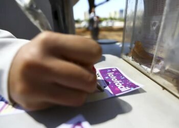 Lotofácil 3525 de hoje: confira os números e o resultado do sorteio desta quarta-feira (29/10)