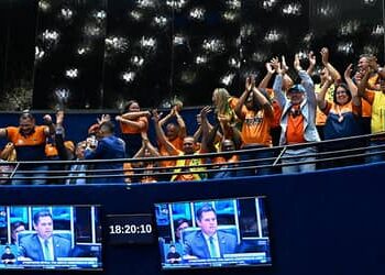 CNM alerta sobre possível inviabilidade das aposentadorias especiais da saúde