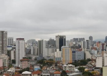 Mais de quatro mil municípios já aderiram ao convênio da NFS-e Nacional, informa CNM