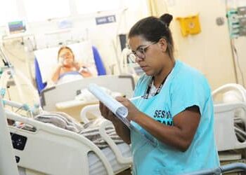 Cofen regulamenta prescrição de medicamentos de uso contínuo por enfermeiros