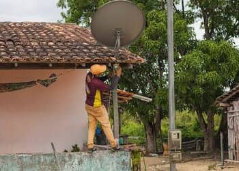 Famílias de Minas Gerais podem agendar a instalação de antenas parabólicas