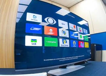 Brasil avança no financiamento internacional de R$ 2,7 bi para TV 3.0