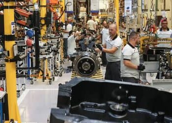 CNI: 20 setores industriais estão pouco confiantes, diz pesquisa