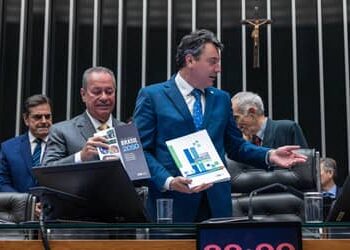 Brasil 2050: plano da CNI prevê economia adicional de até R$ 38 bi em 2026 e defende redução dos juros