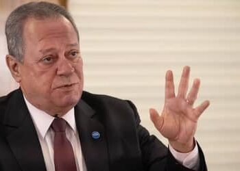 Redução da jornada de trabalho não deve avançar sob pressão eleitoral, diz presidente da CNI