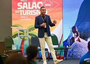 No Salão do Turismo, brasileiro que conheceu 196 países em tempo recorde aponta crescimento do setor no Brasil