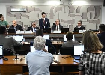 Pacote bilionário para resgate de produtores rurais deve ser votado nesta terça (26)