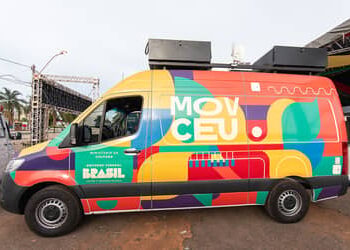 Governo amplia alcance dos MovCEUs com novas unidades culturais no Sul