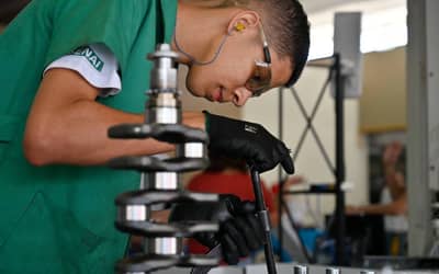 Aos 80 anos, SESI amplia impacto social com educação, saúde e cultura Aos 80 anos, SESI amplia impacto social com educação, saúde e cultura